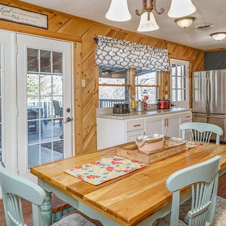 Wooded Bliss Hot Tub Single Level Cabin With No Steps Rocking Chairs And Wooded Views Pigeon Forge Eksteriør billede